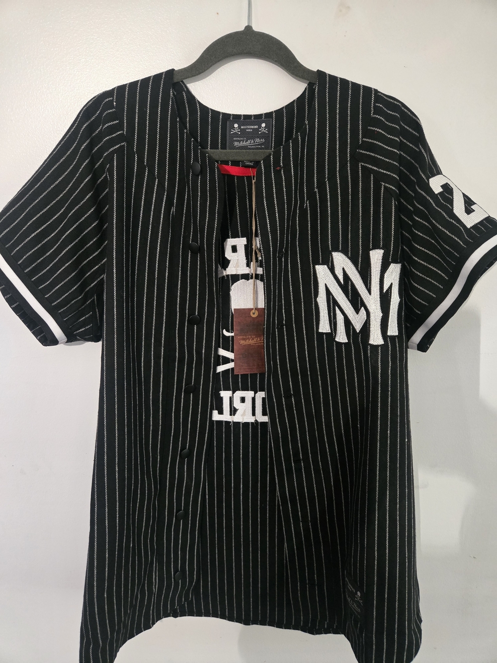 Mitchell & Ness Collab W Mastermind Mens Pinstripe Baseball Shirt Nwt
